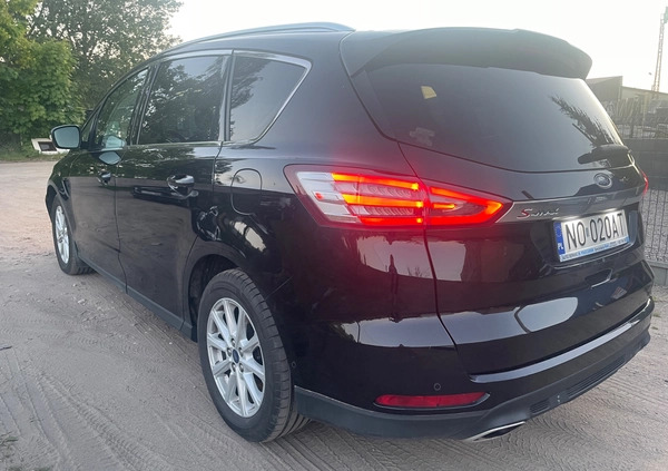 Ford S-Max cena 42900 przebieg: 208500, rok produkcji 2018 z Mrągowo małe 781